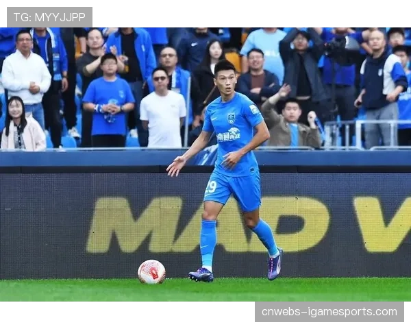 河南队新援前锋伤愈合练，有望提升球队锋线终结效率